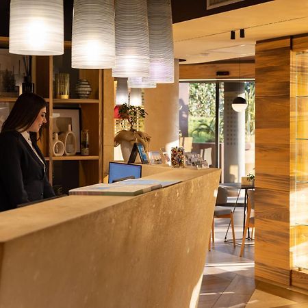 Alevic Hotel Сірміоне Екстер'єр фото